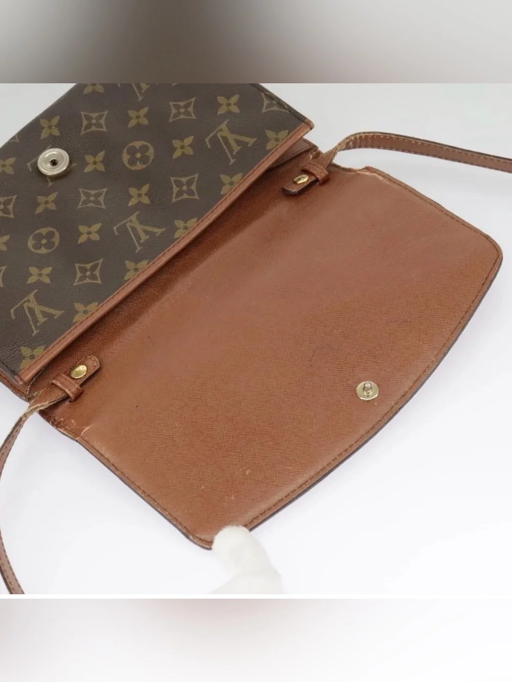 👜 LOUIS VUITTON Bordeaux 24 Monogram Authentic Shoulder Crossbody Bag Luxury